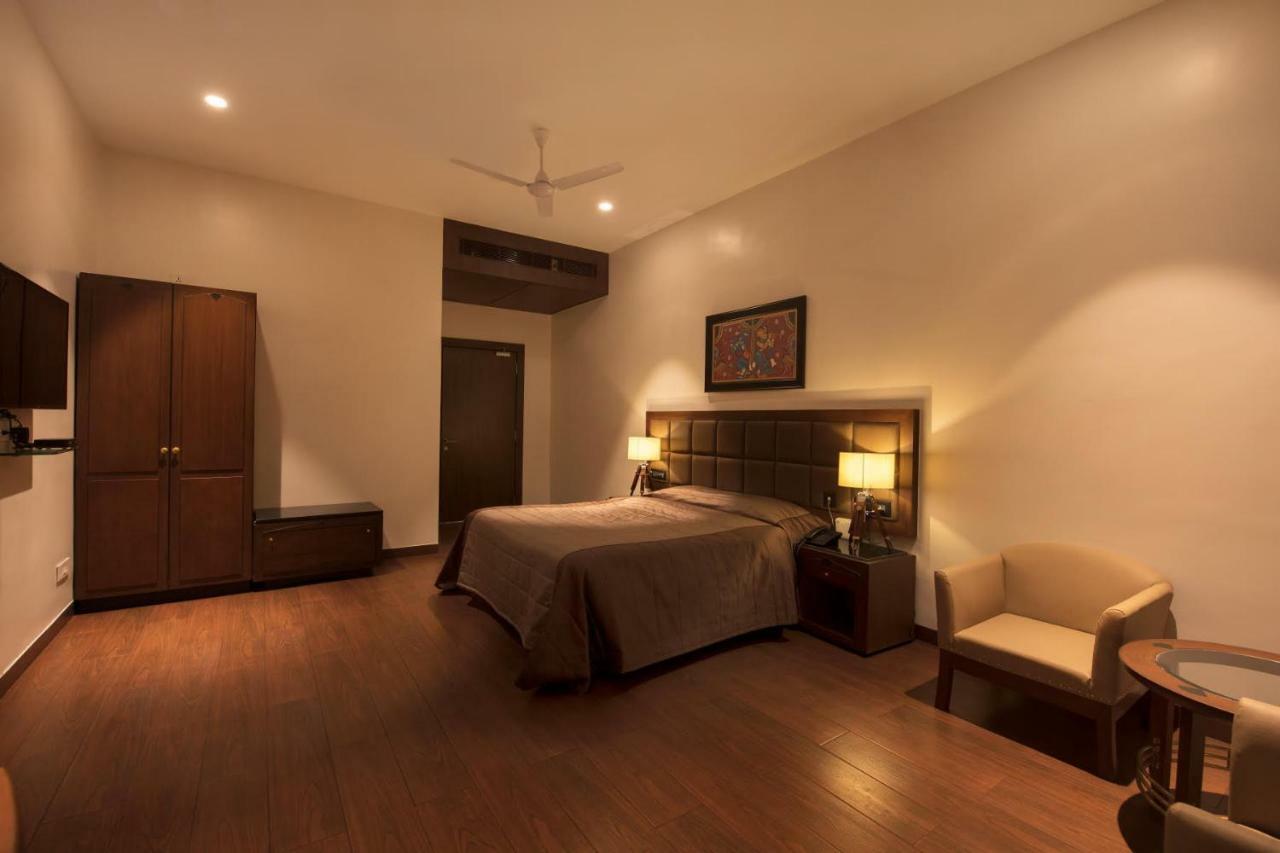 Park Suites كولكاتا المظهر الخارجي الصورة